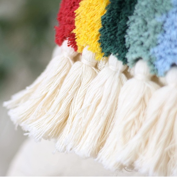 1 Pc Rainbow Throw Pillow Cover Boho Tassels - Picture 4 of 7